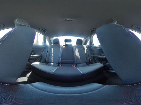 Used 2025 Volkswagen Jetta Sport FWD image 40