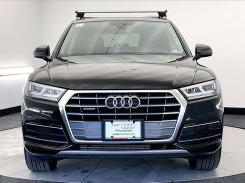 Used 2019 Audi Q5 2.0T Premium Plus w/ Premium Plus Package image 3