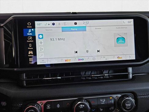 New 2025 Jeep Gladiator Rubicon w/ Convenience Group image 12