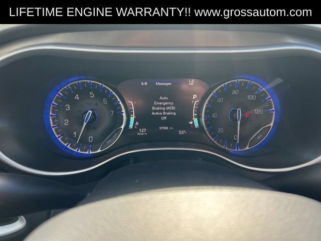 Used 2024 Chrysler Pacifica Touring-L FWD image 16
