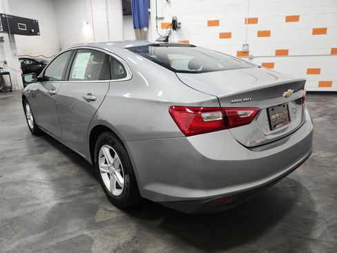 Used 2023 Chevrolet Malibu LS FWD image 14