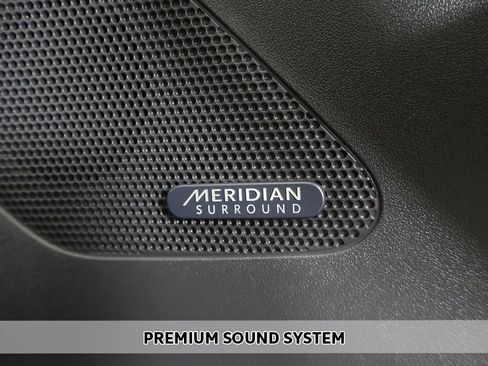 Used 2020 Jaguar F-PACE SVR image 5