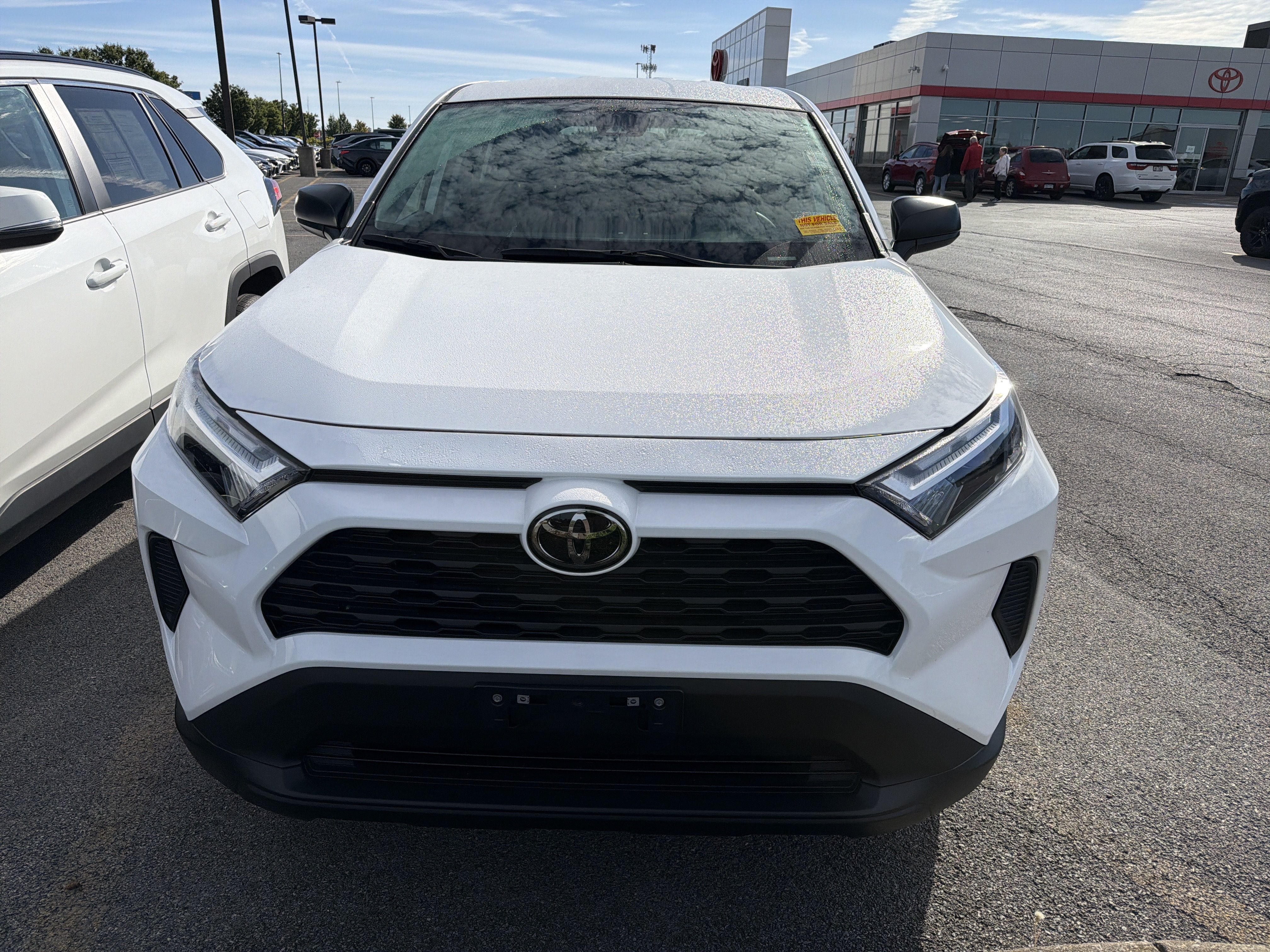 Used 2024 Toyota RAV4 LE AWD/4WD image 3