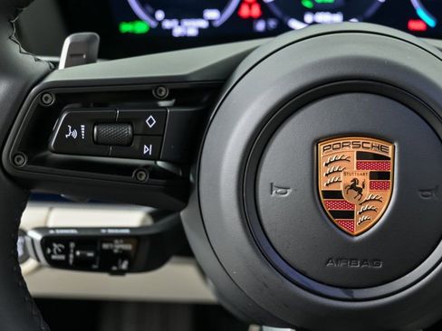 New 2026 Porsche Panamera 4 E-Hybrid image 10