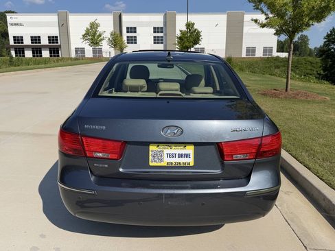 Used 2009 Hyundai Sonata Limited FWD image 6