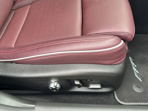 Certified 2025 Cadillac CT4 V w/ Super Cruise Package image 26