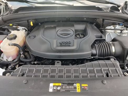 Used 2023 Jeep Grand Cherokee L Summit w/ Advanced Protech Group IV AWD/4WD image 33