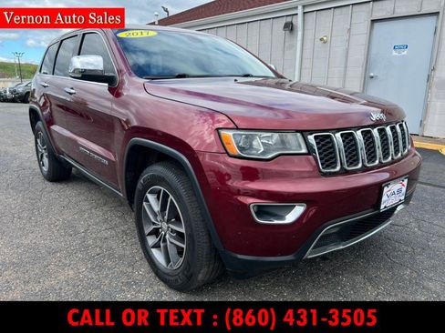 Used 2017 Jeep Grand Cherokee Limited image 3
