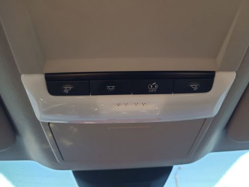 Used 2024 Nissan Sentra SV image 23