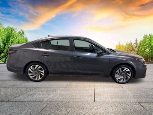 Certified 2025 Subaru Legacy Limited image 3