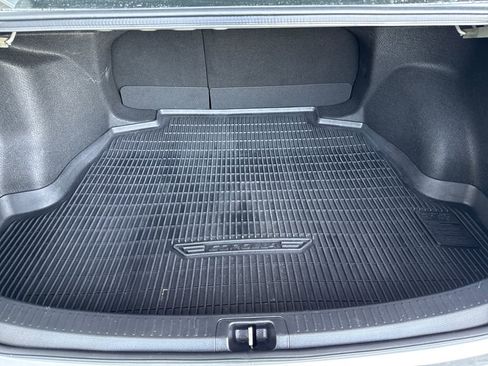 Used 2021 Toyota Corolla SE w/ SE Premium Package image 14