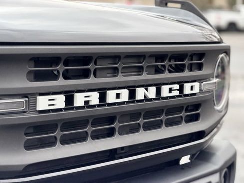 Used 2024 Ford Bronco Black Diamond image 27
