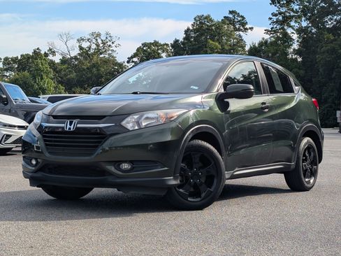 Used 2018 Honda HR-V EX image 4