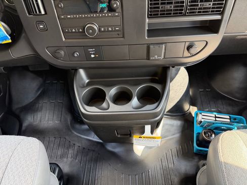 New 2026 GMC Savana 2500 RWD image 23