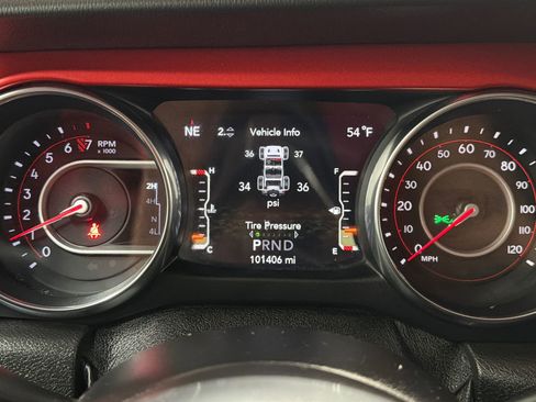 Used 2019 Jeep Wrangler Unlimited Rubicon AWD/4WD image 22