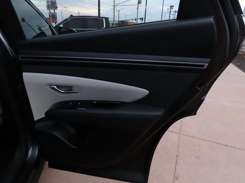 Used 2023 Hyundai Tucson Limited image 13