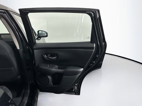 Used 2025 Honda HR-V LX image 27