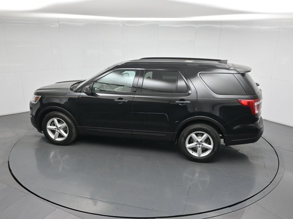 Certified 2018 Ford Explorer FWD image 41