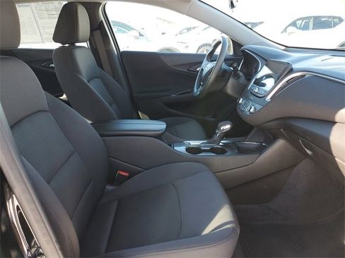 Certified 2025 Chevrolet Malibu LT image 26