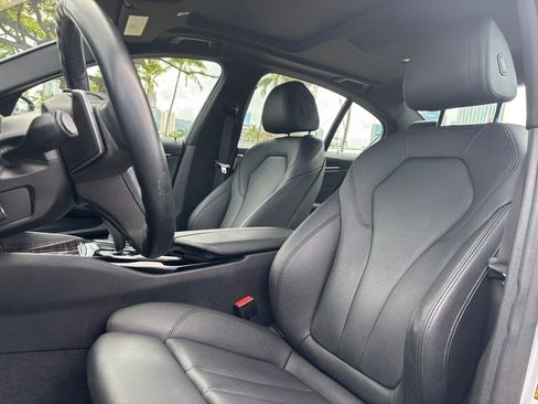 Used 2019 BMW 530e w/ Convenience Package RWD image 8