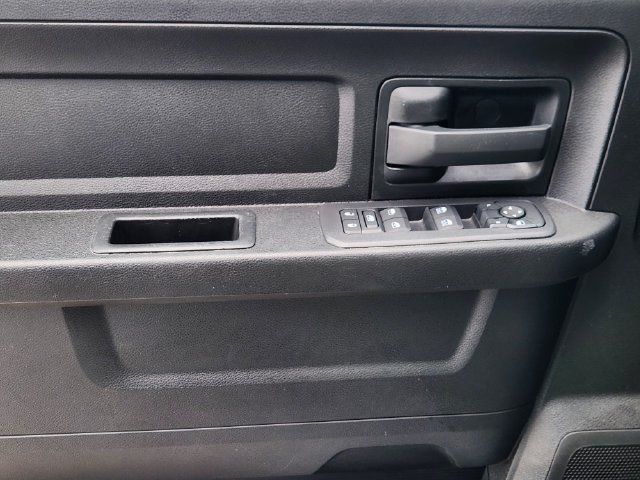 Certified 2025 RAM 2500 Tradesman AWD/4WD image 30