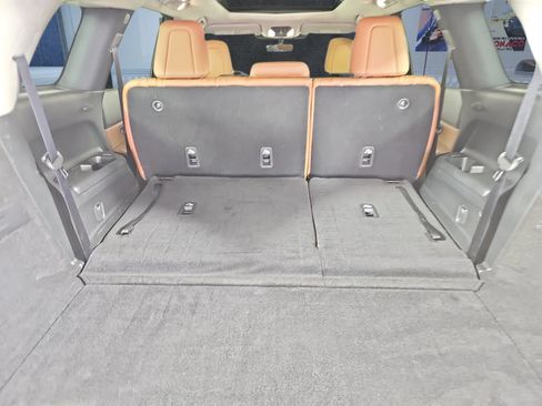Used 2023 INFINITI QX60 Sensory w/ Vision Package AWD/4WD image 31