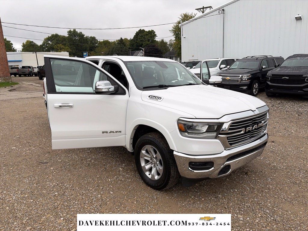 Used 2020 RAM 1500 Laramie AWD/4WD image 32