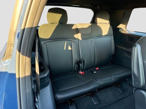 New 2027 Kia Telluride S image 28