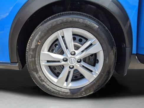 Certified 2025 Nissan Kicks Play S FWD image 15