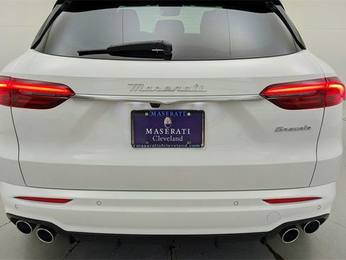 Used 2024 Maserati Grecale GT image 31
