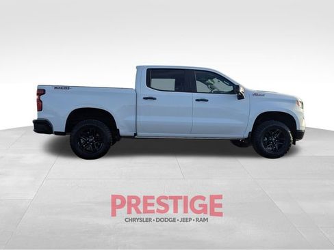Used 2023 Chevrolet Silverado 1500 LT Trail Boss w/ LT Trail Boss Premium Package image 7