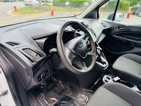 Used 2017 Ford Transit Connect XL FWD image 25