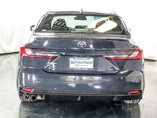 Used 2025 Toyota Camry SE FWD image 8