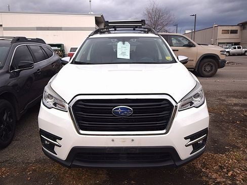 Used 2019 Subaru Ascent Touring image 4