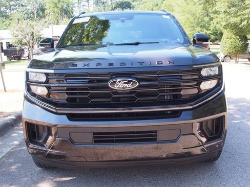 Certified 2025 Ford Expedition Platinum w/ Stealth Performance Package AWD/4WD image 2