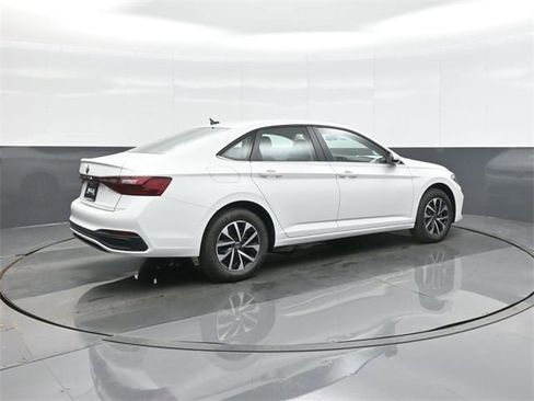 New 2026 Volkswagen Jetta S image 7