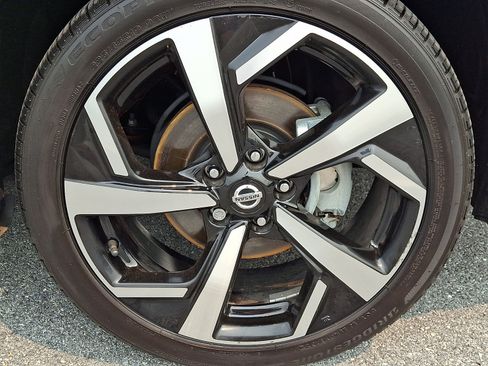 Used 2022 Nissan Rogue Sport SL AWD/4WD image 8