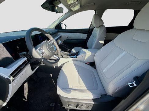 New 2026 Hyundai Tucson SEL image 14