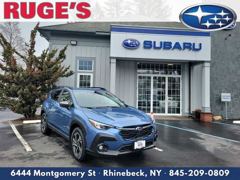 Used 2024 Subaru Crosstrek 2.0i Premium image 1