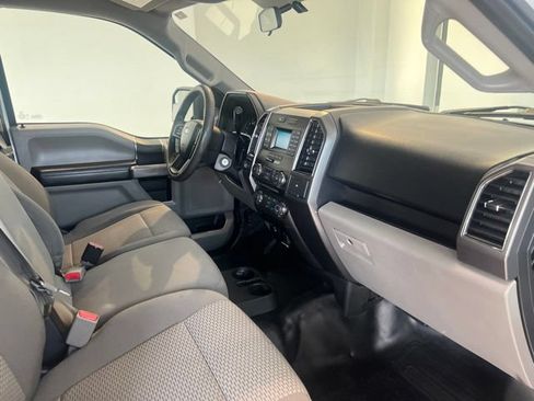 Used 2017 Ford F150 XLT AWD/4WD image 24