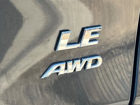 Used 2024 Toyota RAV4 LE AWD/4WD image 26