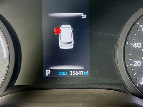 Certified 2024 Toyota Sienna XLE image 12