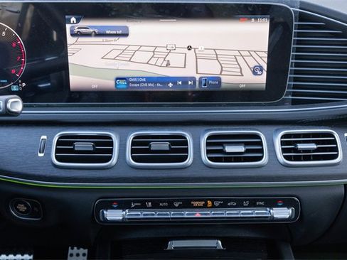 Certified 2025 Mercedes-Benz GLS 450 GLS 450 image 24