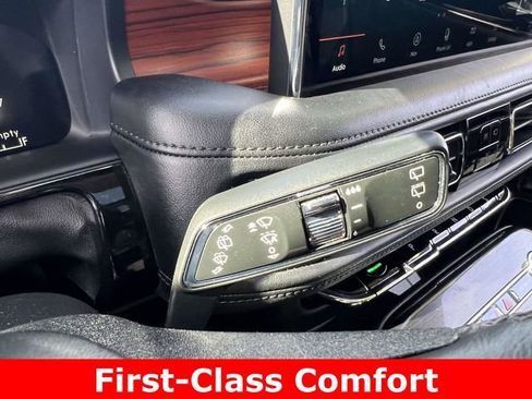 Used 2021 Lincoln Nautilus Reserve image 34