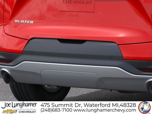 New 2026 Chevrolet Blazer LT w/ Convenience Package FWD image 15
