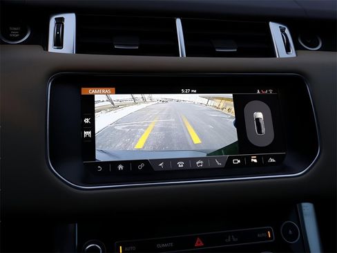 Used 2017 Land Rover Range Rover Sport HSE image 24