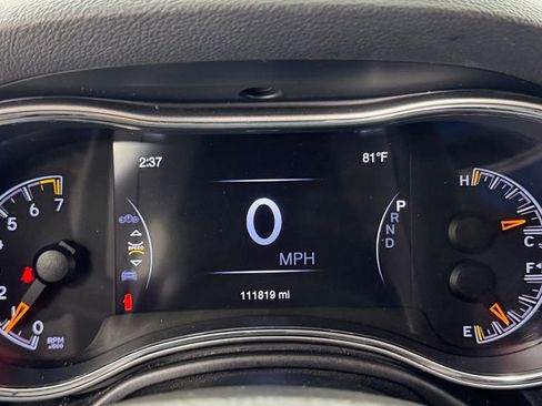Used 2018 Jeep Grand Cherokee Laredo AWD/4WD image 20