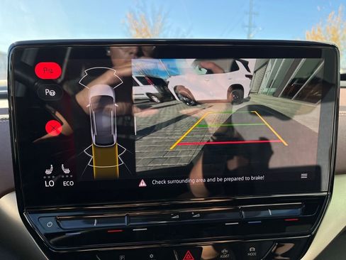 Certified 2023 Volkswagen ID.4 Pro image 14