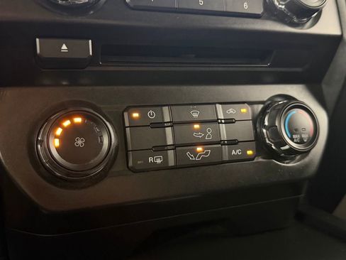 Used 2018 Ford F150 XL w/ Equipment Group 101A Mid RWD image 23