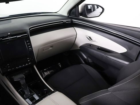 Used 2024 Hyundai Tucson SEL FWD image 43